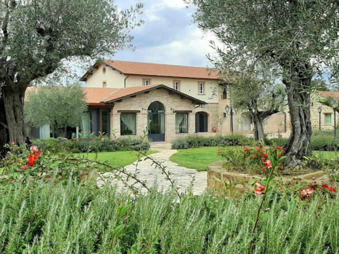 Borgo Sante Country House Ponte Valleceppi Buitenkant foto